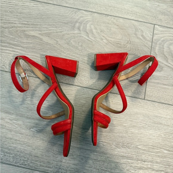 👠 Naturalizer Suede Red Strappy Heels 👠 - Picture 2 of 5